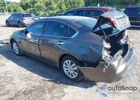2017 Nissan Altima 2.5 S z USA, uszkodzony, nr VIN 1N4AL3AP0HC136556